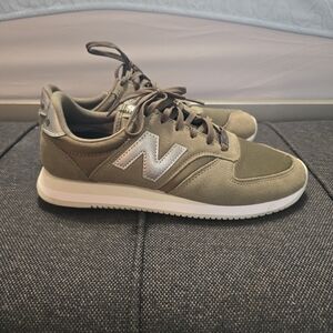 New Balance Womens Green and Silver Sneakers